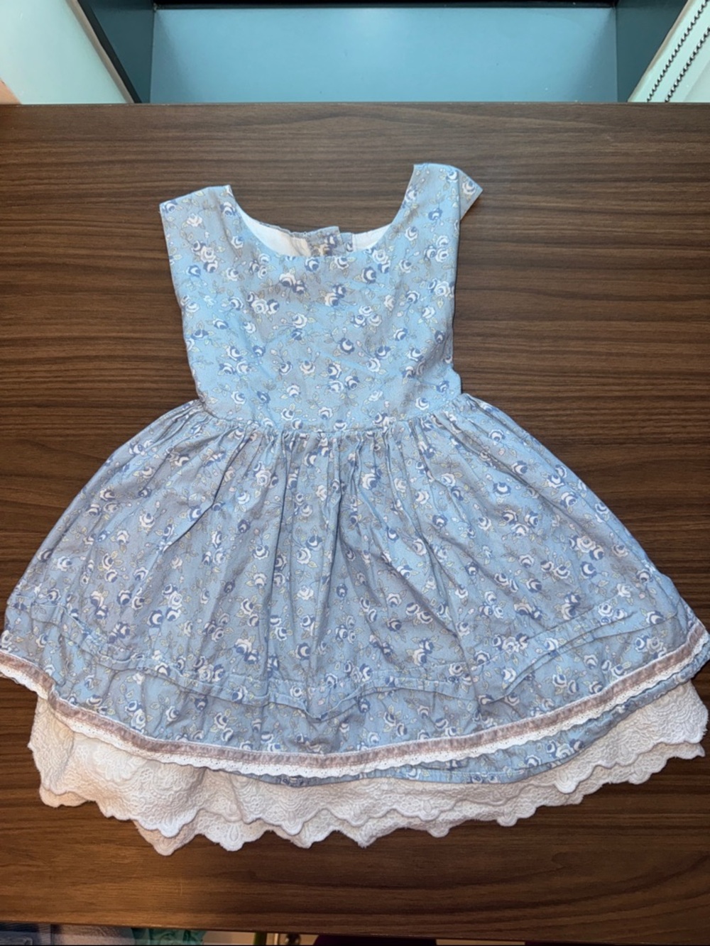 SweetHoney Light Blue Floral Lace-Hem Girls' Dress